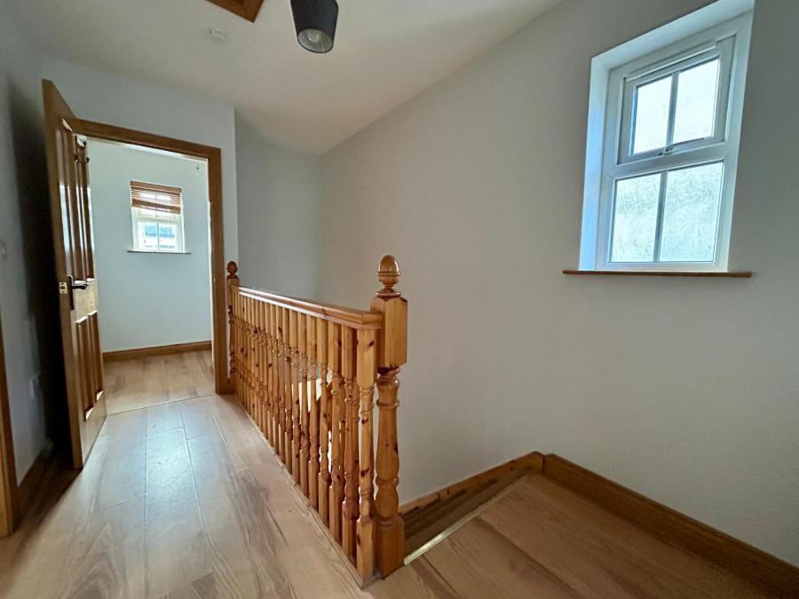 10 Tullyreagh Road