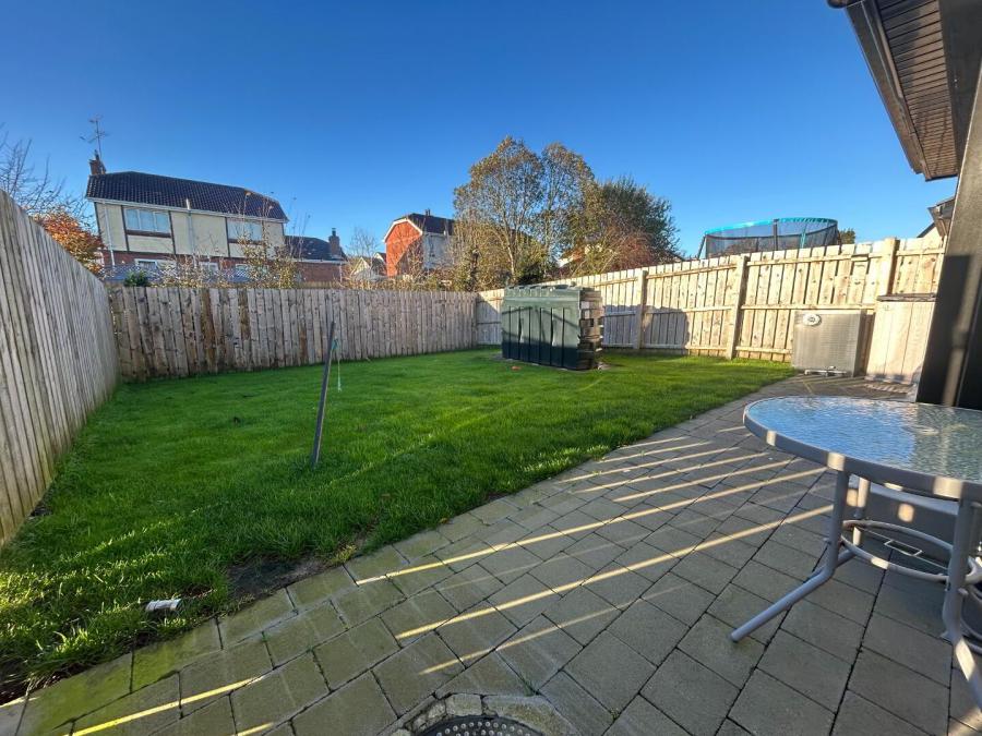 16 Westminster Court