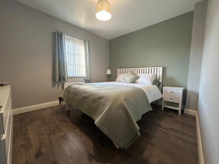 16 Westminster Court