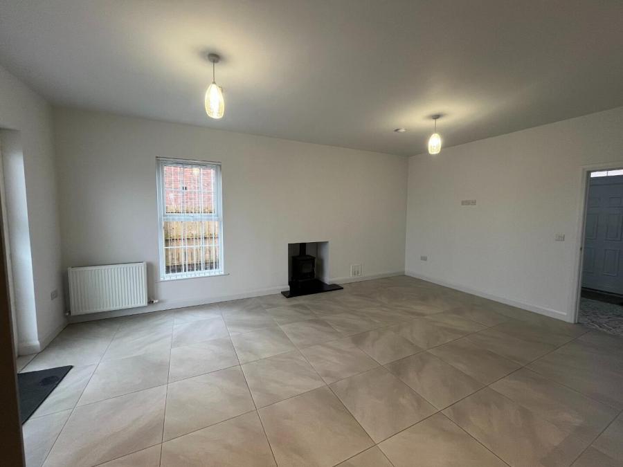 2 Cherrymount Avenue