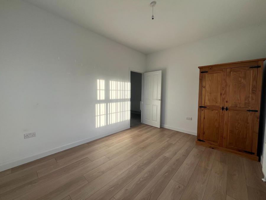 2 Cherrymount Avenue