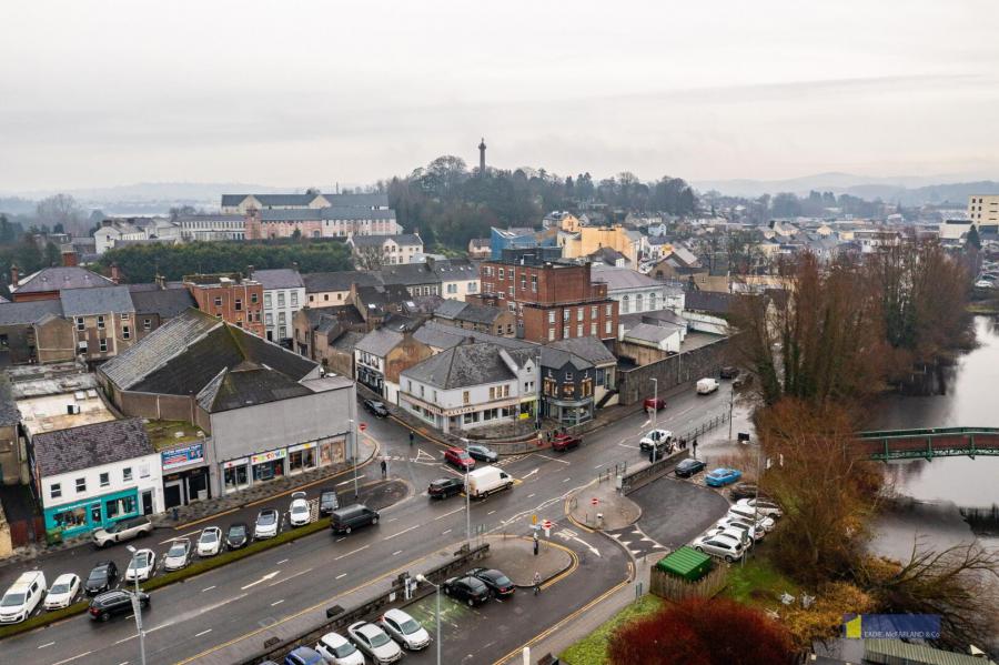 9-11 East Bridge Street