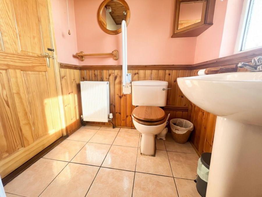 24 Old Rossorry Park