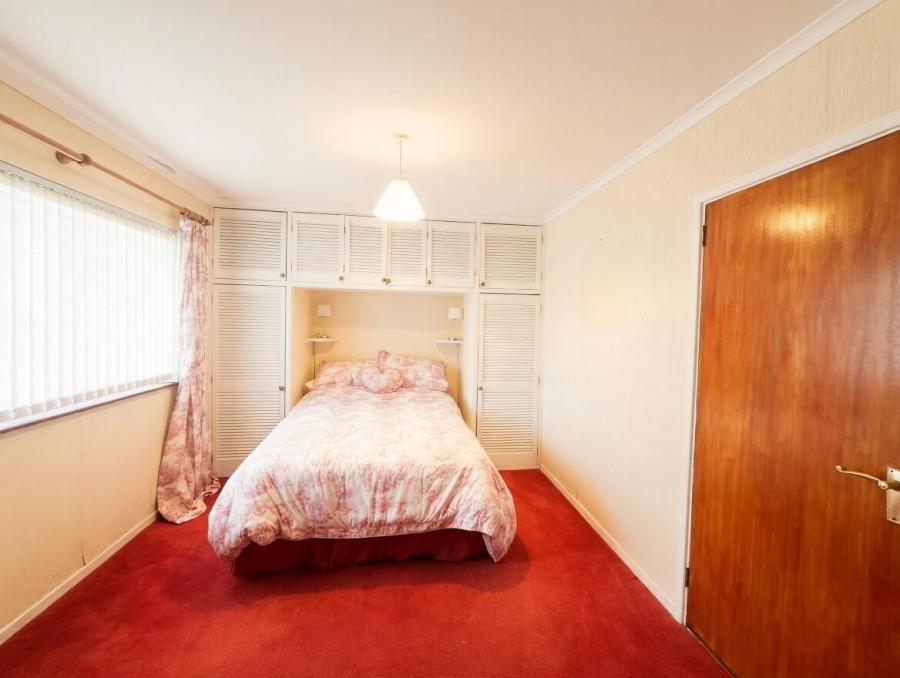 24 Old Rossorry Park