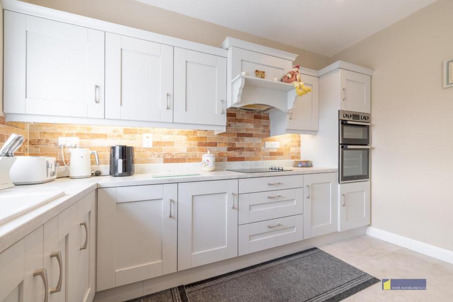 11 Dromore Road