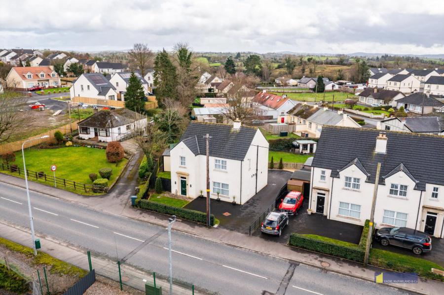 11 Dromore Road