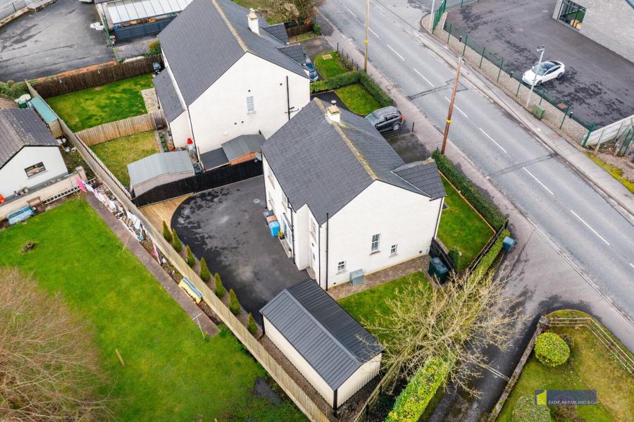 11 Dromore Road