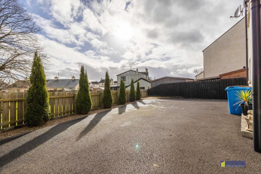 11 Dromore Road