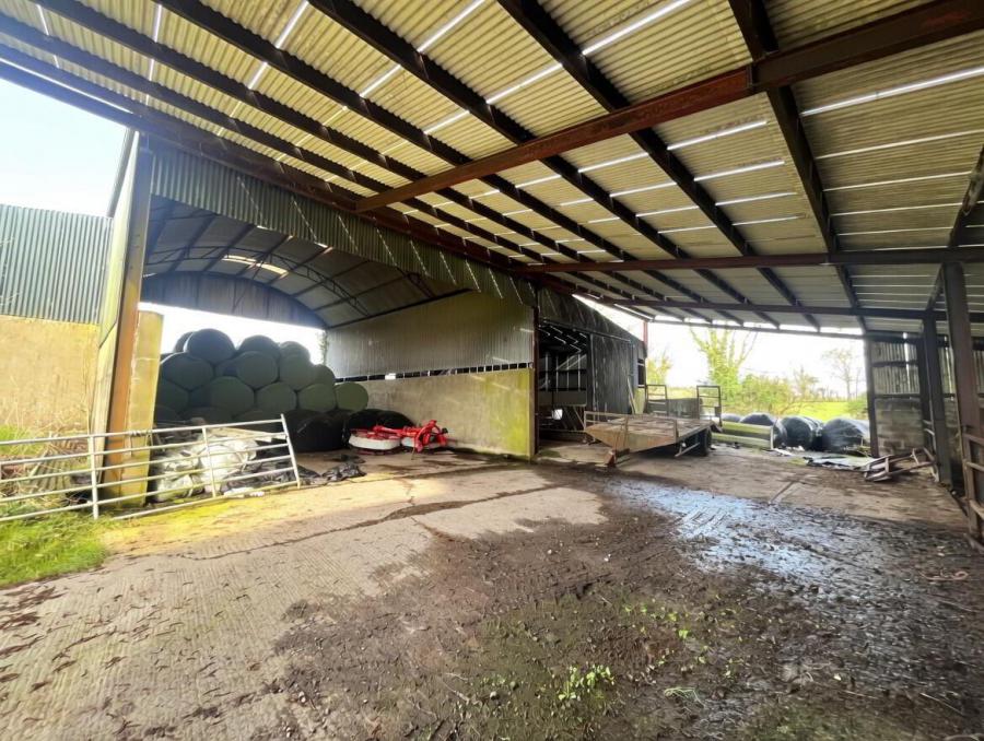 16 Dorneybridge Road