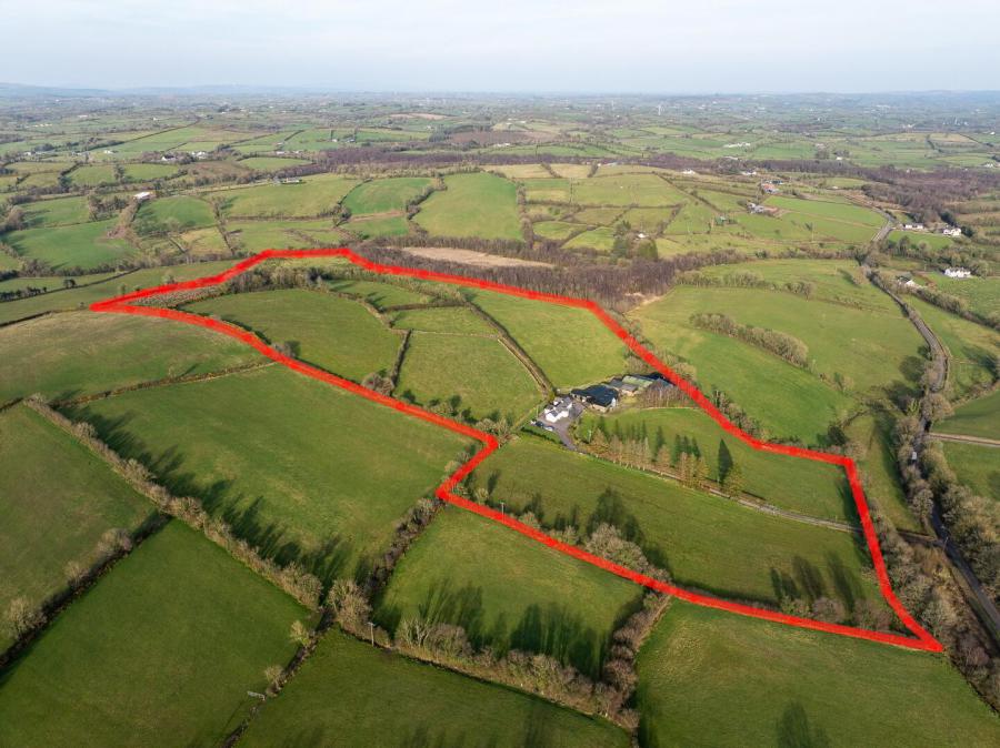 16 Dorneybridge Road