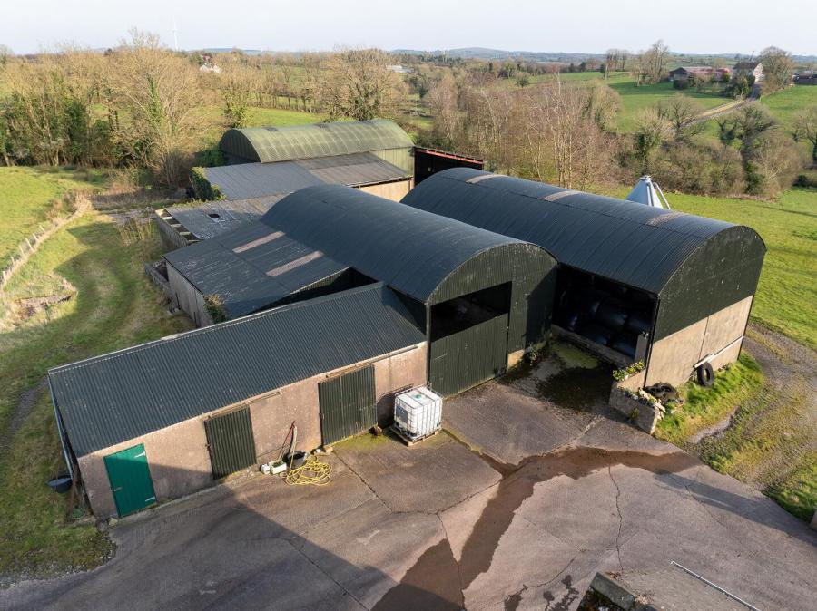 16 Dorneybridge Road