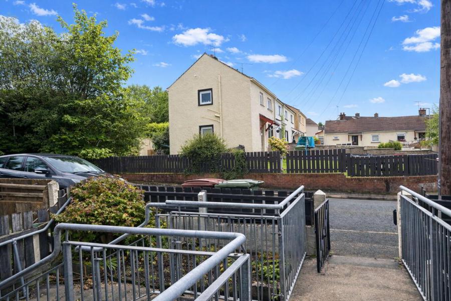 22 Derrychara Park