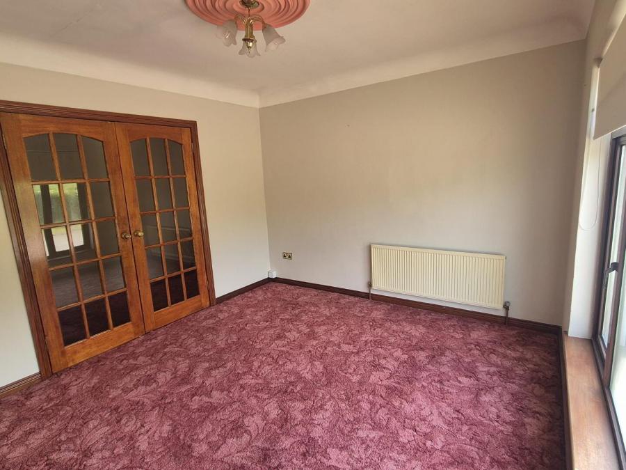 6 Pubble Road