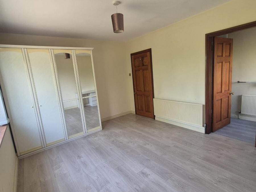6 Pubble Road