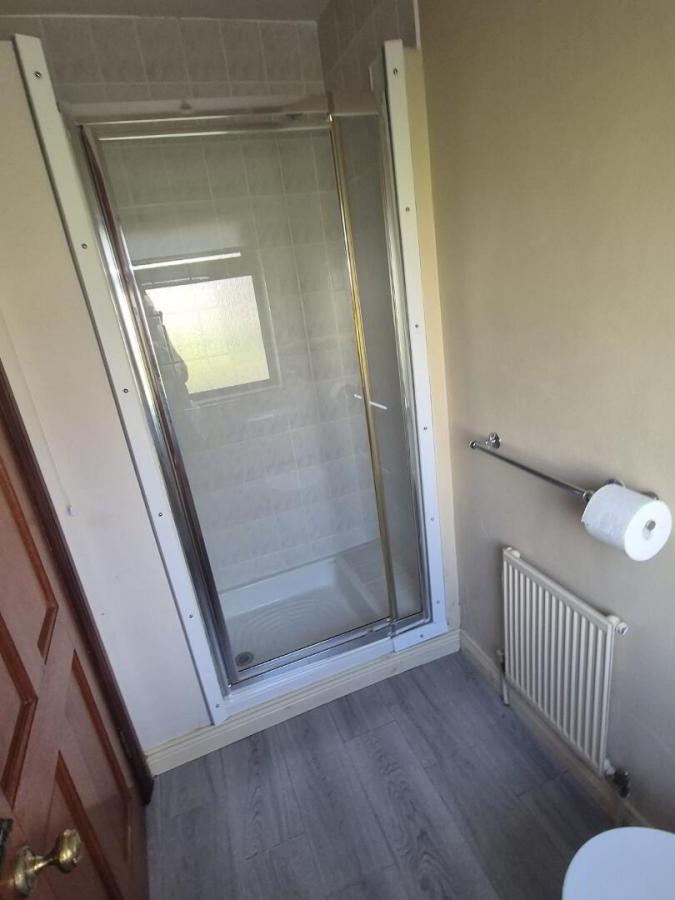 6 Pubble Road