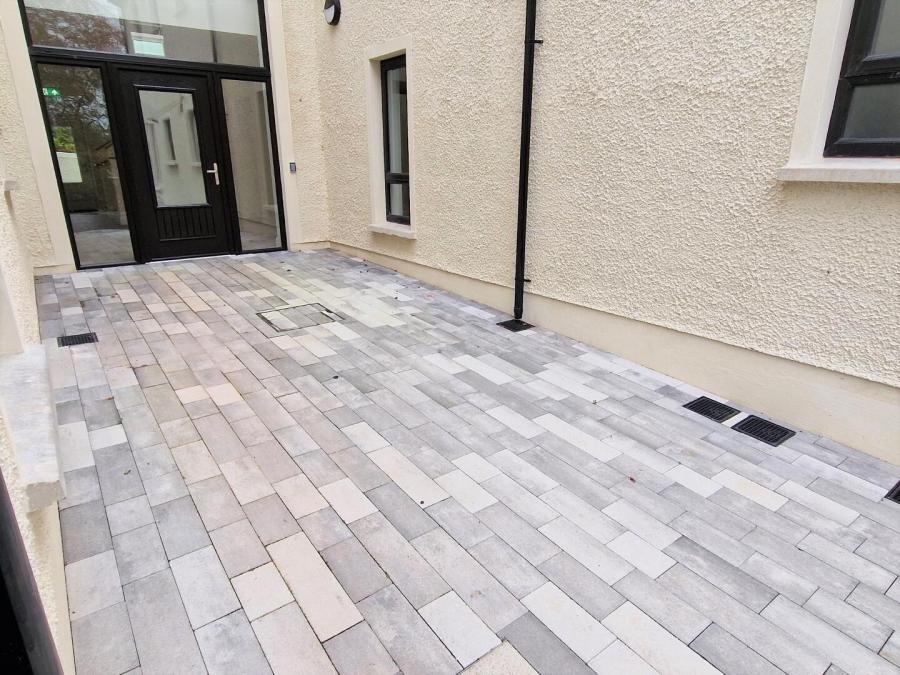 Station House Apartments, 3 Tempo Road