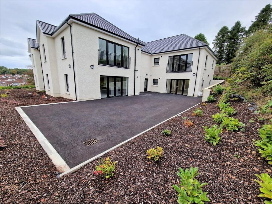 Station House Apartments, 4 Tempo Road
