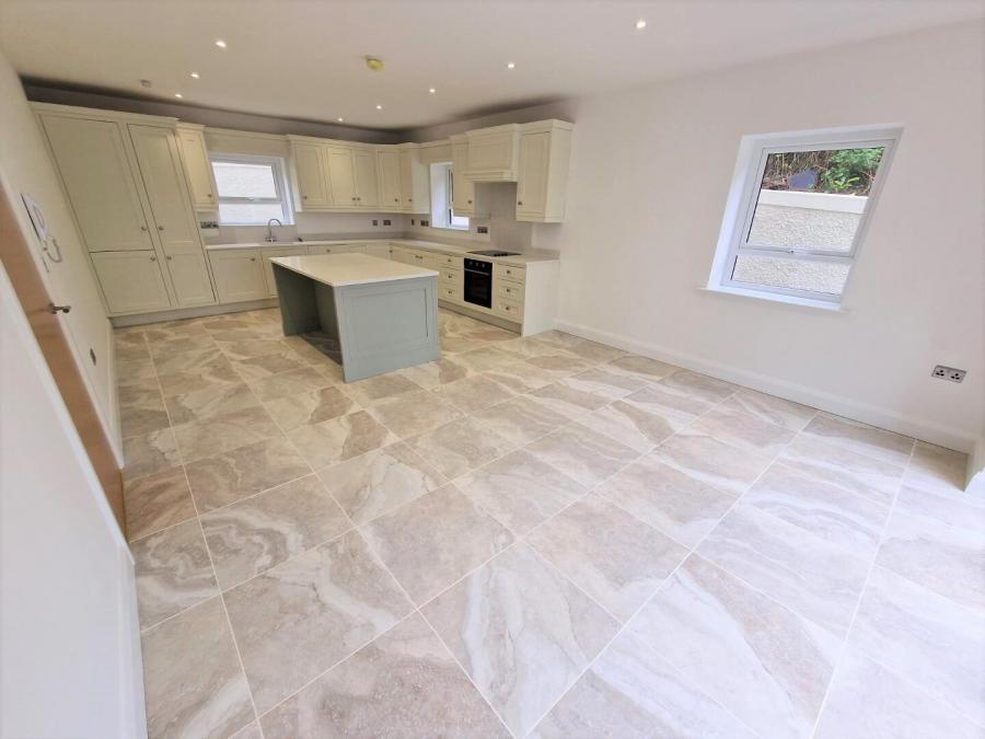 Station House Apartments, 6 Tempo Road