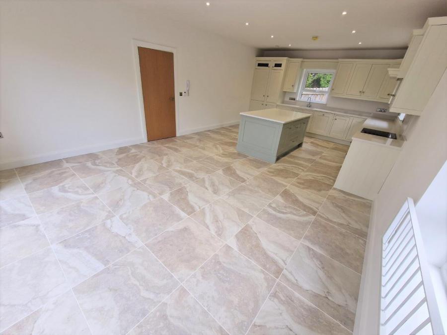 Station House Apartments, 7 Tempo Road