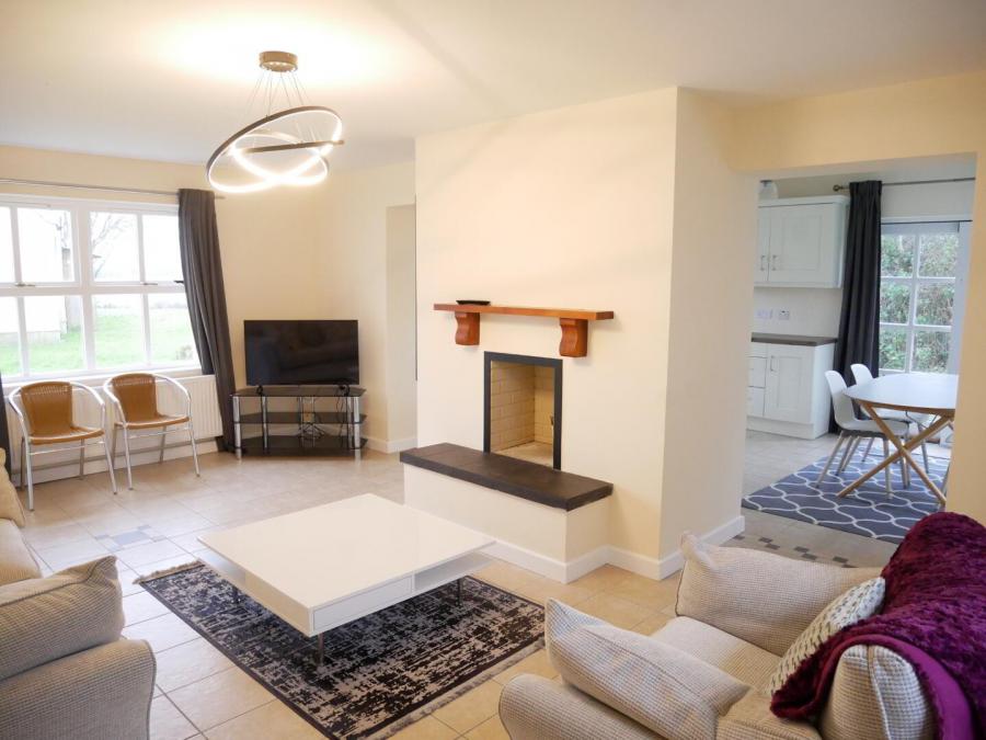 46 Kilmore Quay Cottages