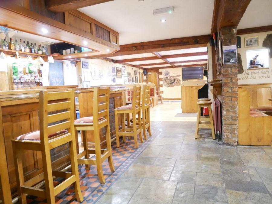 The Poachers Inn, 46-48 Main Street