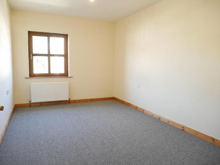 41 Rosscah View