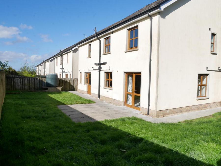 41 Rosscah View