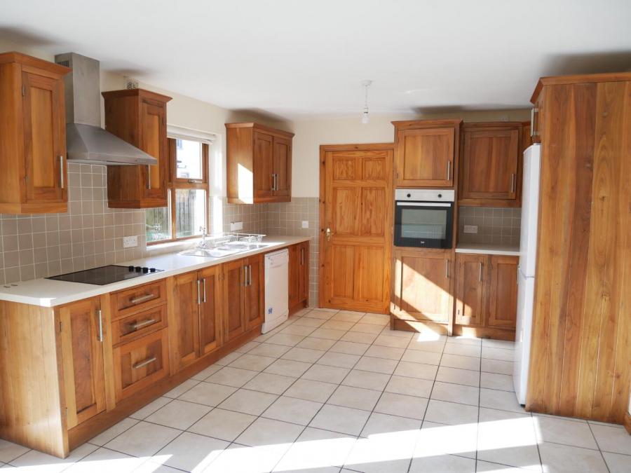 41 Rosscah View