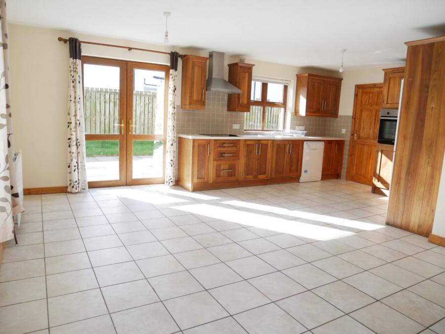 41 Rosscah View