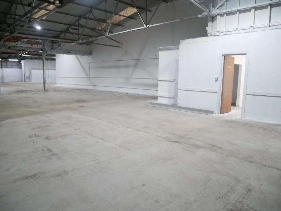 18d Queen Street