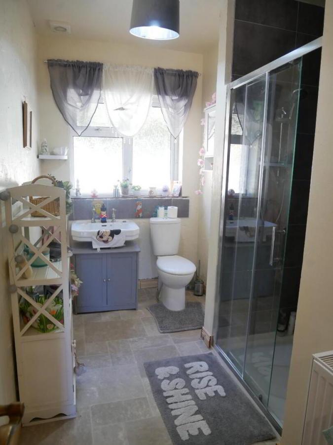 99 Lattone Road