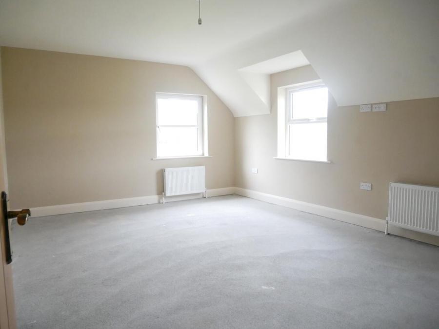 1 Dovecote Way