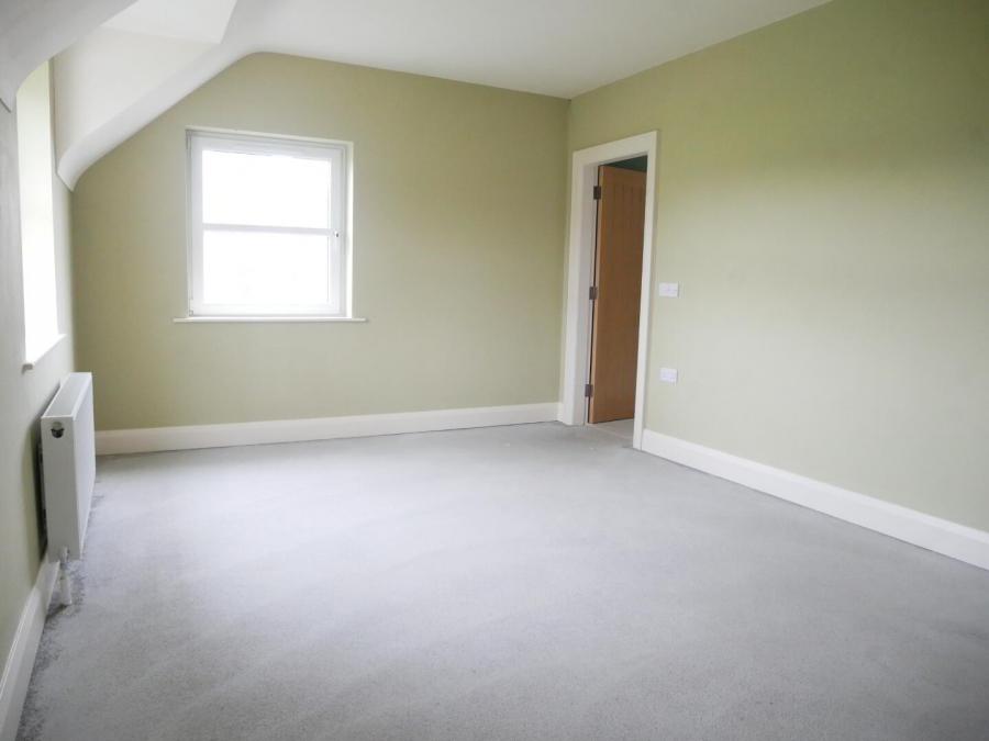1 Dovecote Way