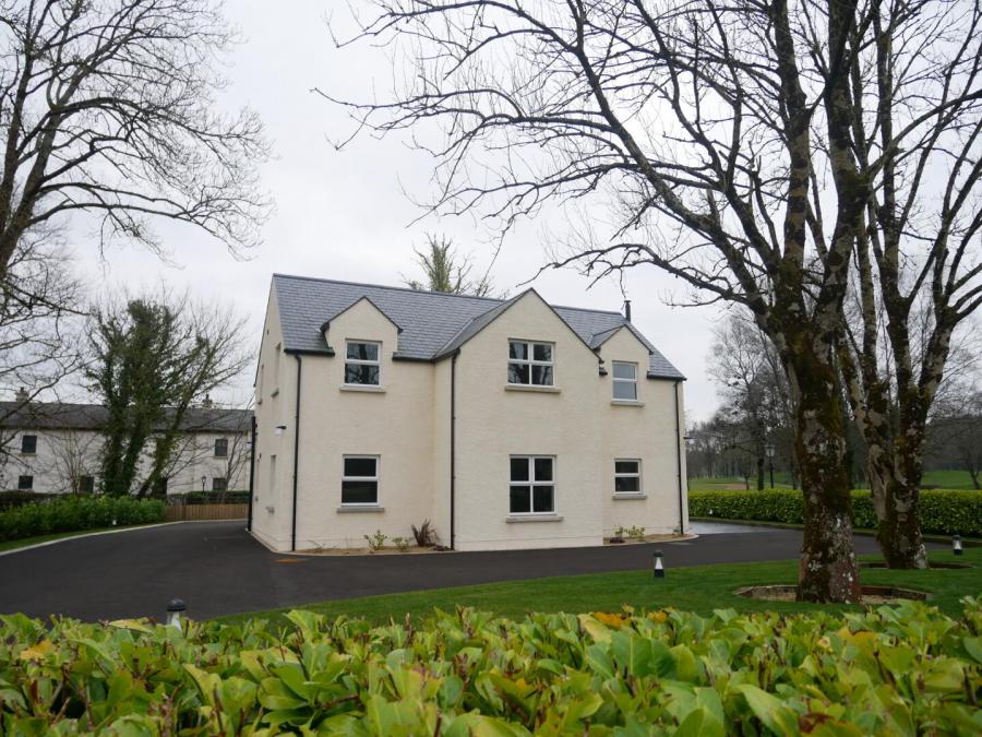 1 Dovecote Way