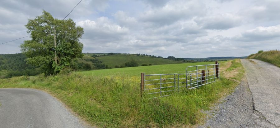 O.P.P Farm House & C. 55 Acres
