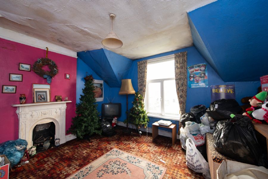 Lynnwood, Chichester Park Central