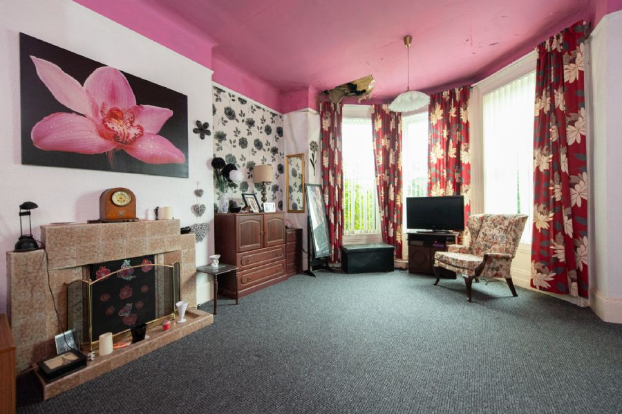 Lynnwood, Chichester Park Central