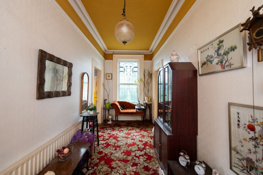 Lynnwood, Chichester Park Central