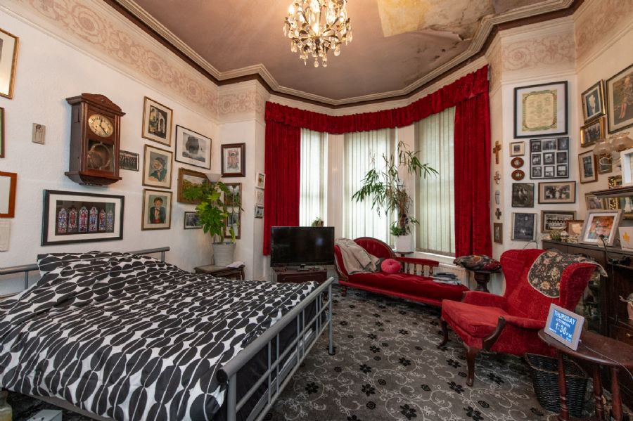 Lynnwood, Chichester Park Central