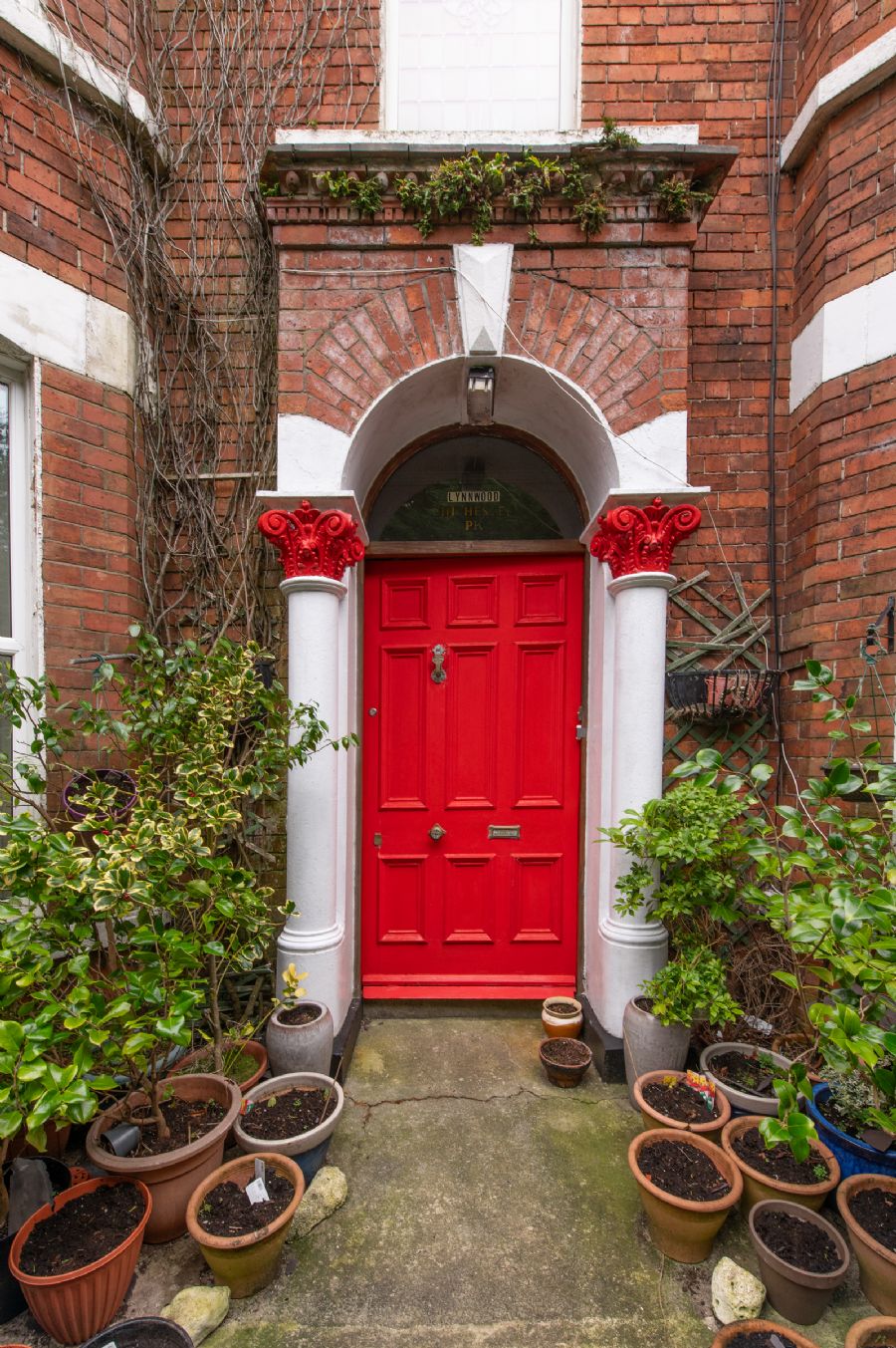 Lynnwood, Chichester Park Central