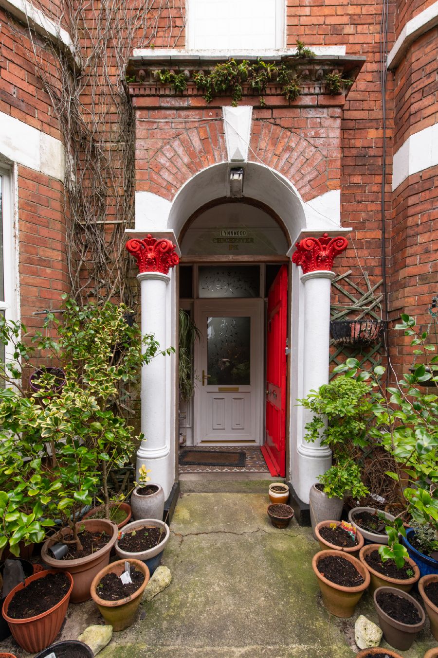 Lynnwood, Chichester Park Central