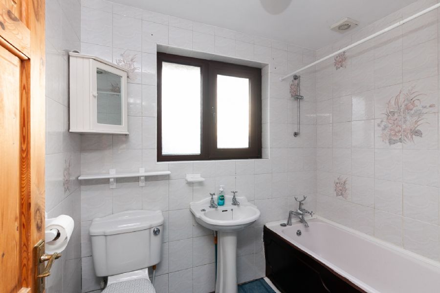 14 Carwood Park