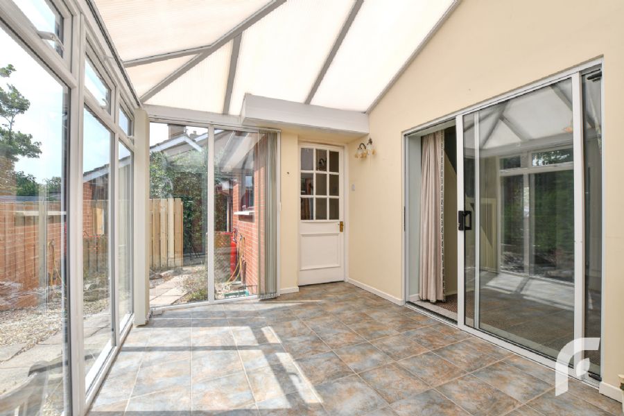 7 Jordanstown Heights