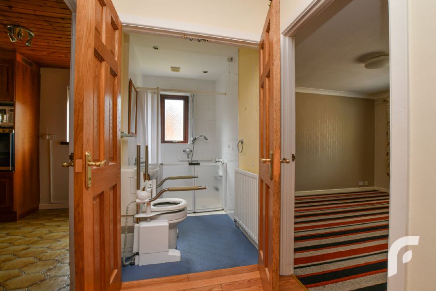 7 Jordanstown Heights