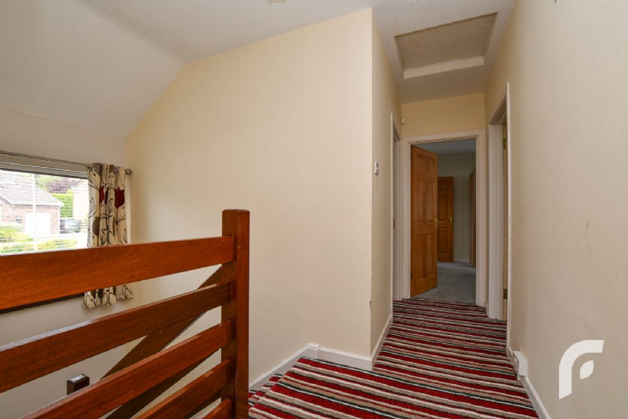 7 Jordanstown Heights
