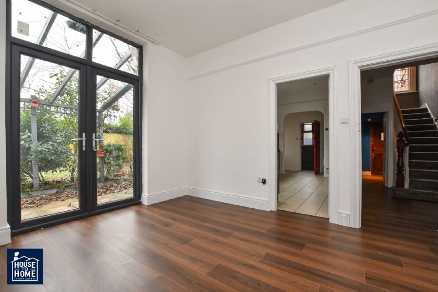 3 North Circular Road