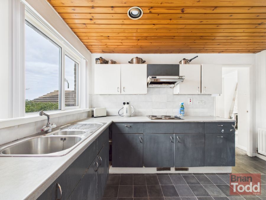 11 Ailsa Gardens