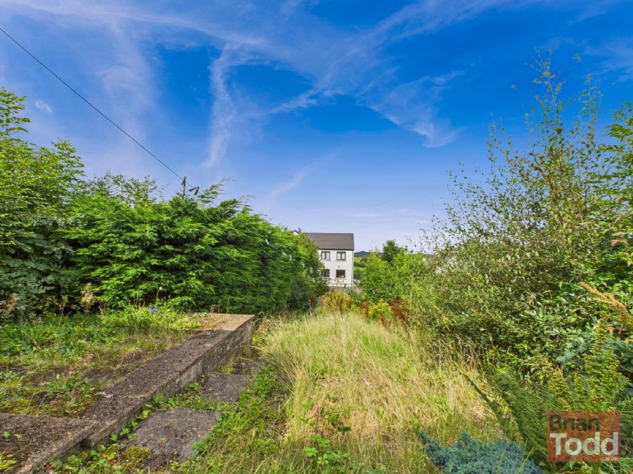 11 Ailsa Gardens