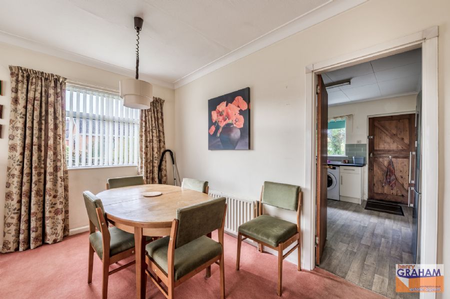 34 Thornleigh Drive