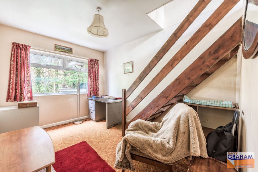 34 Thornleigh Drive